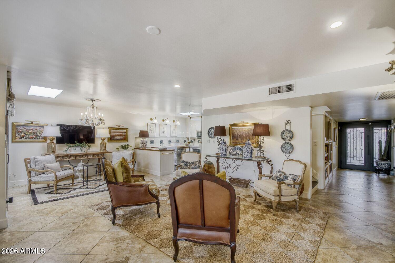 7937 E CRESTWOOD Way