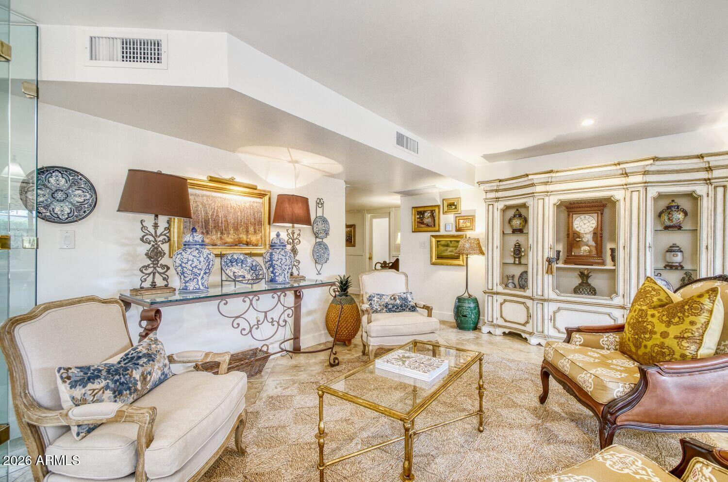 7937 E CRESTWOOD Way