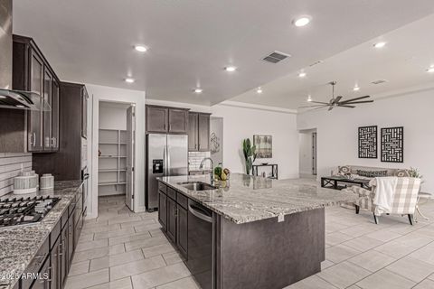 18455 W SANDLEWOOD Drive Goodyear AZ 85338
