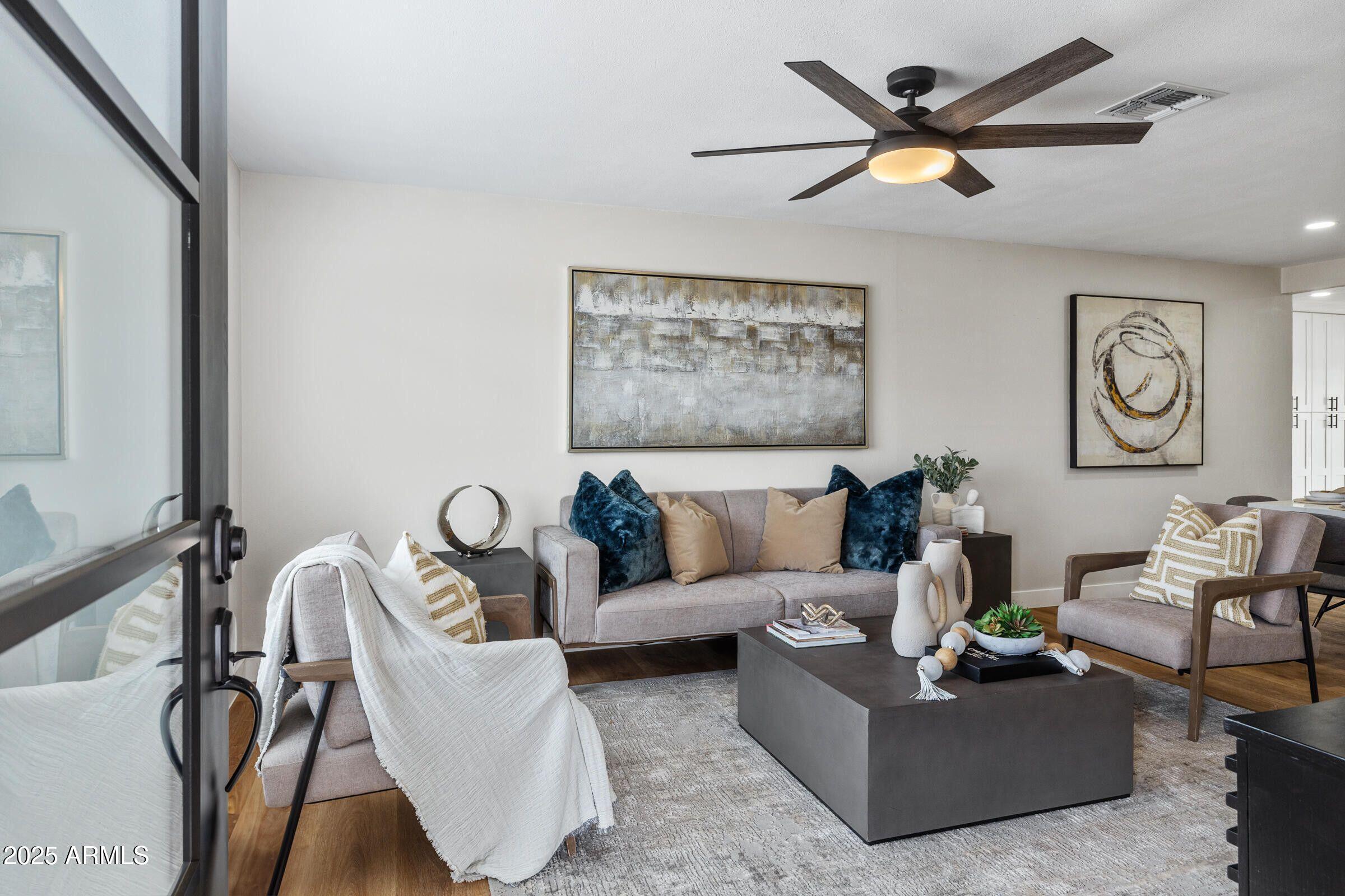 113 E FAIRMONT Drive