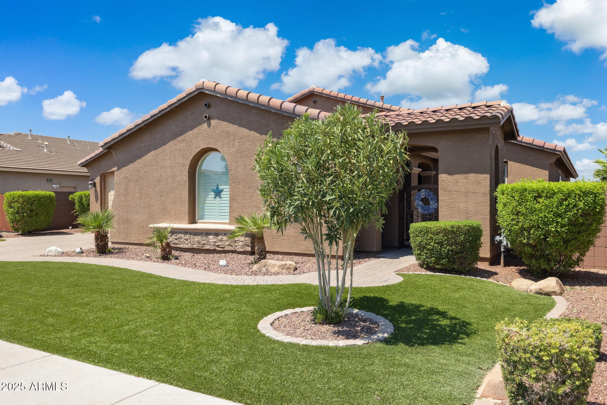 Homes for Sale in Queen Creek Arizona 1 726 W TALLOW TREE Avenue