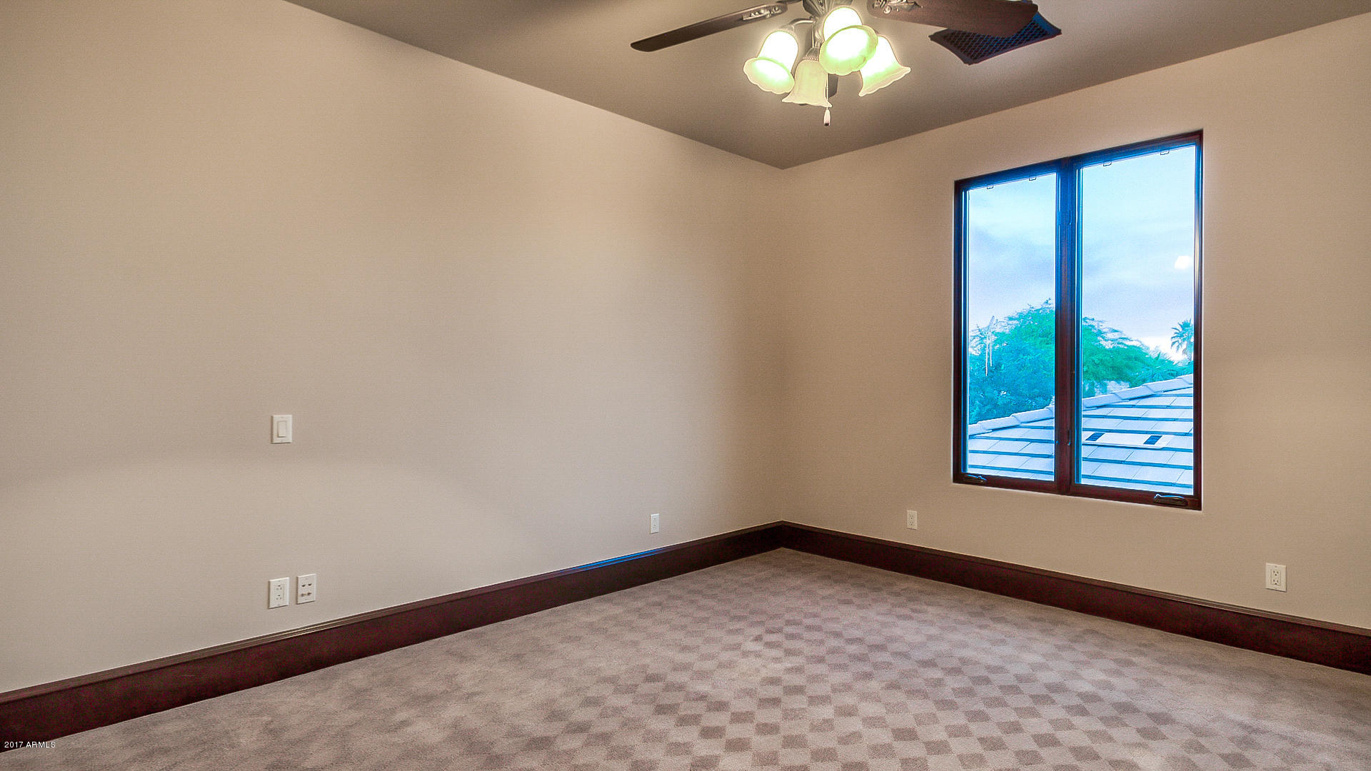 OAKWOOD HILLS - Residential