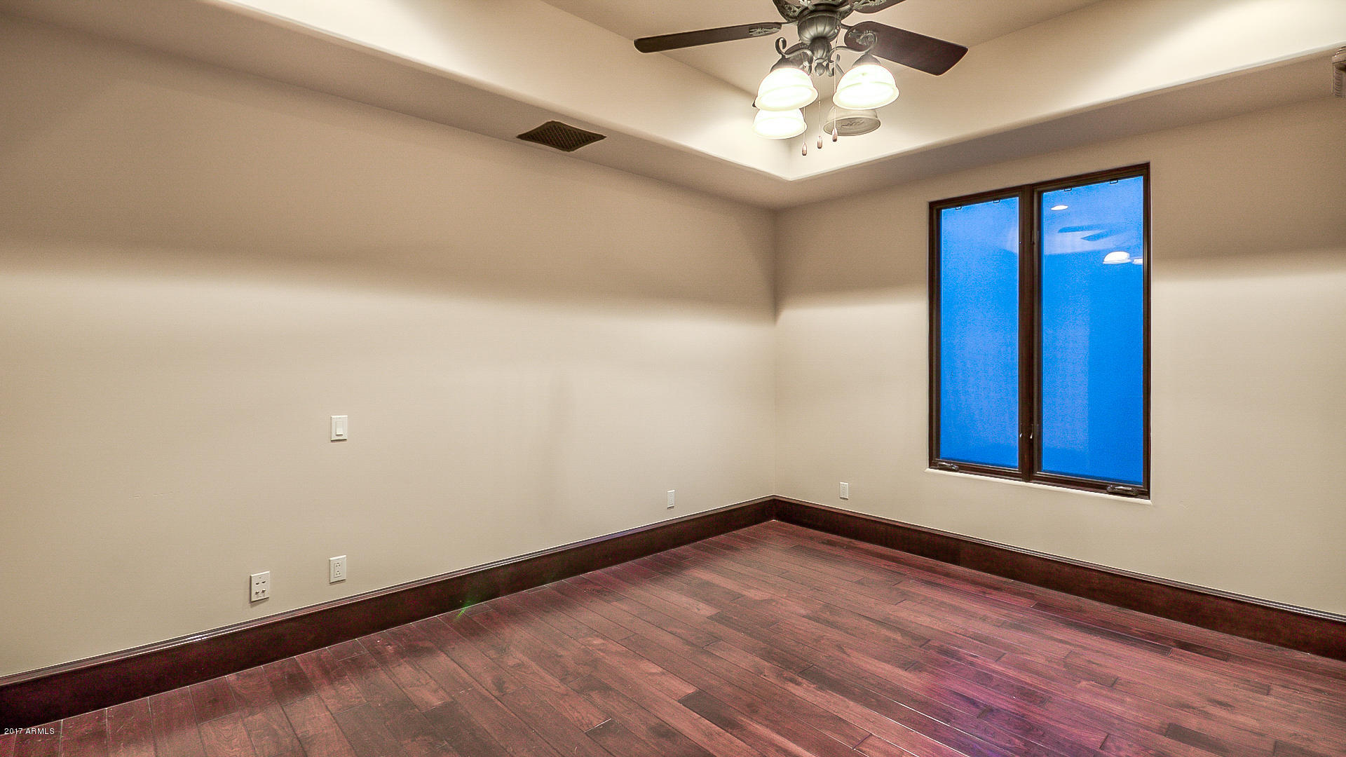 OAKWOOD HILLS - Residential