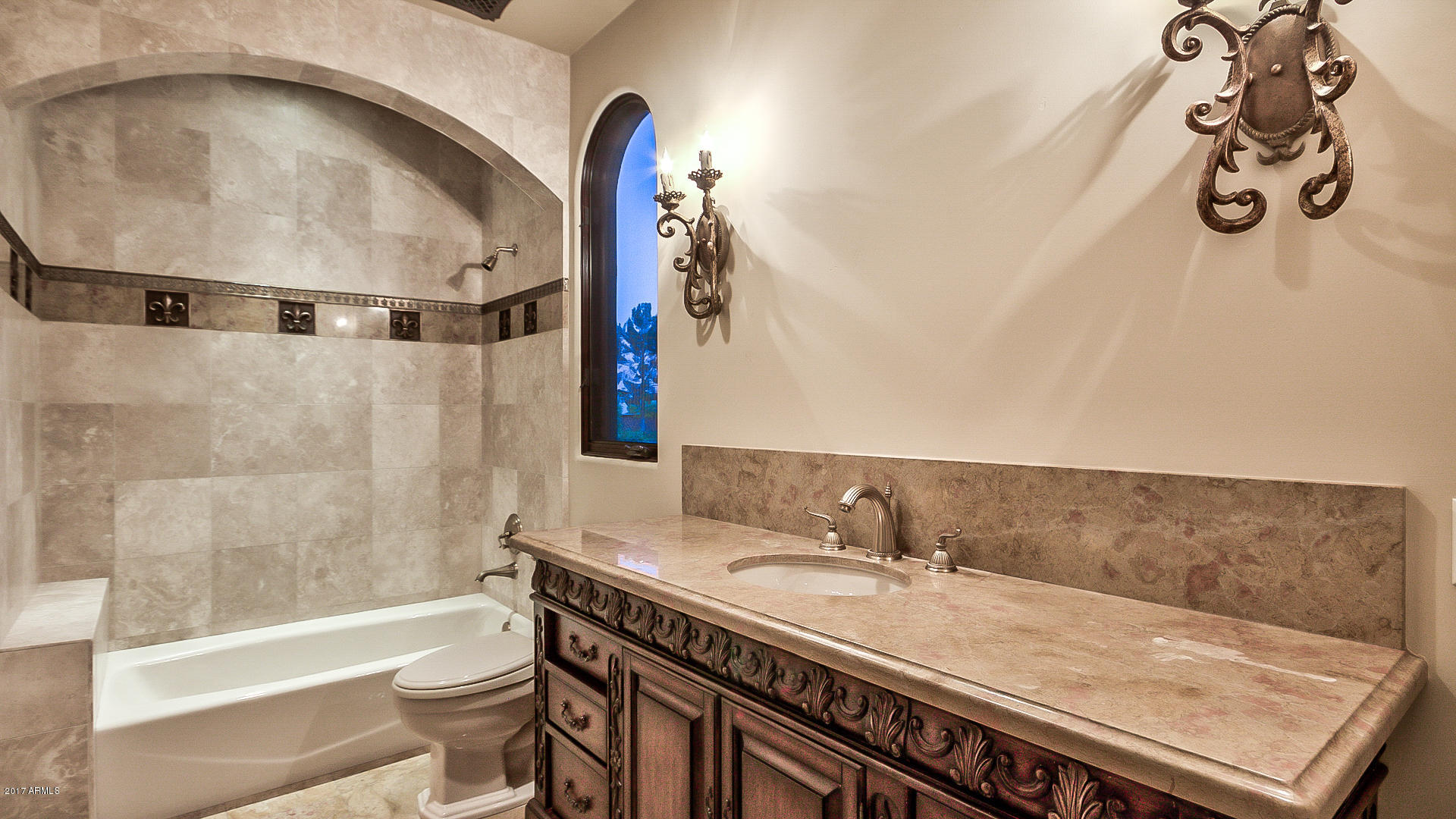 OAKWOOD HILLS - Residential