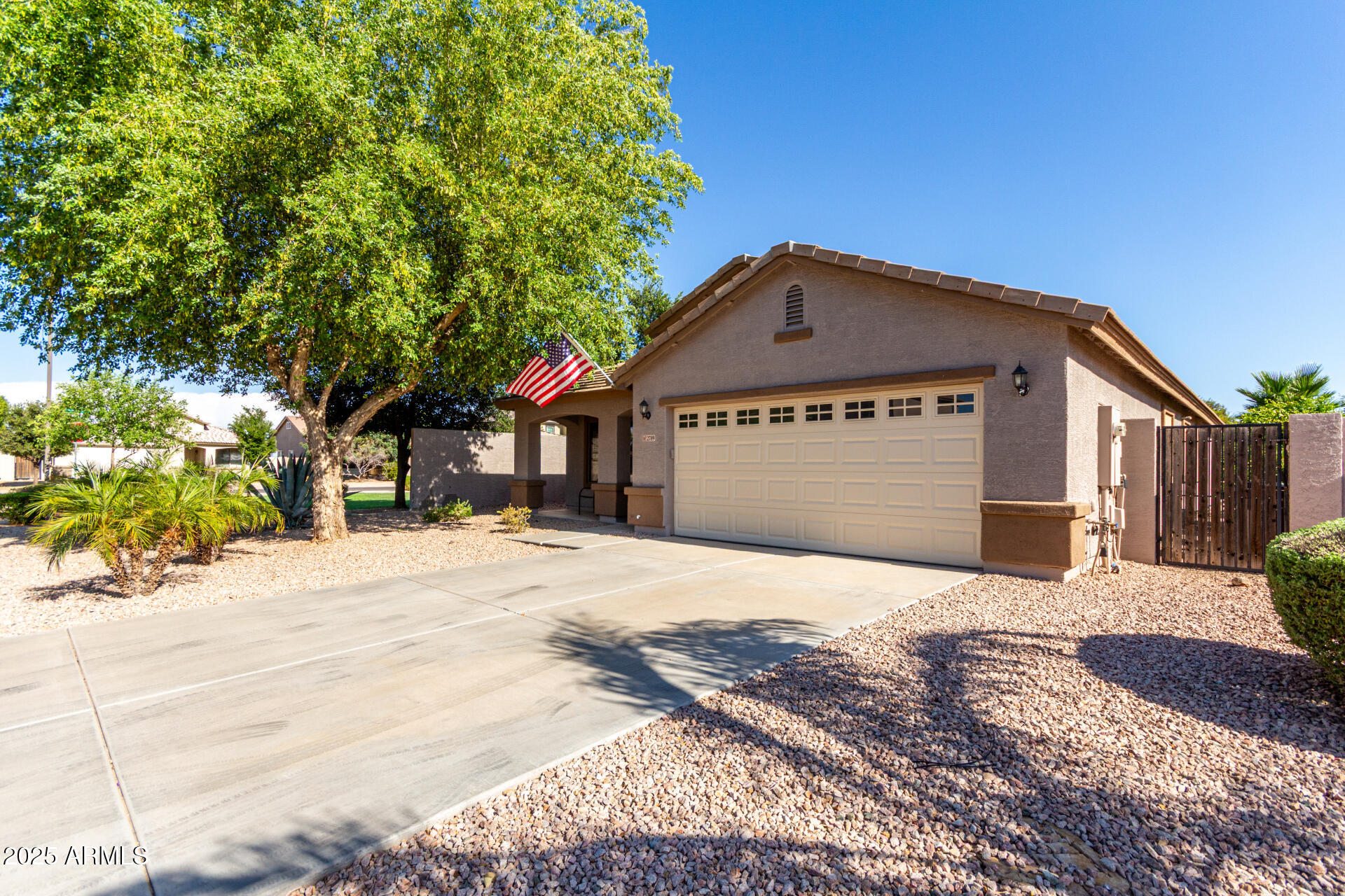2789 E DUST DEVIL Drive