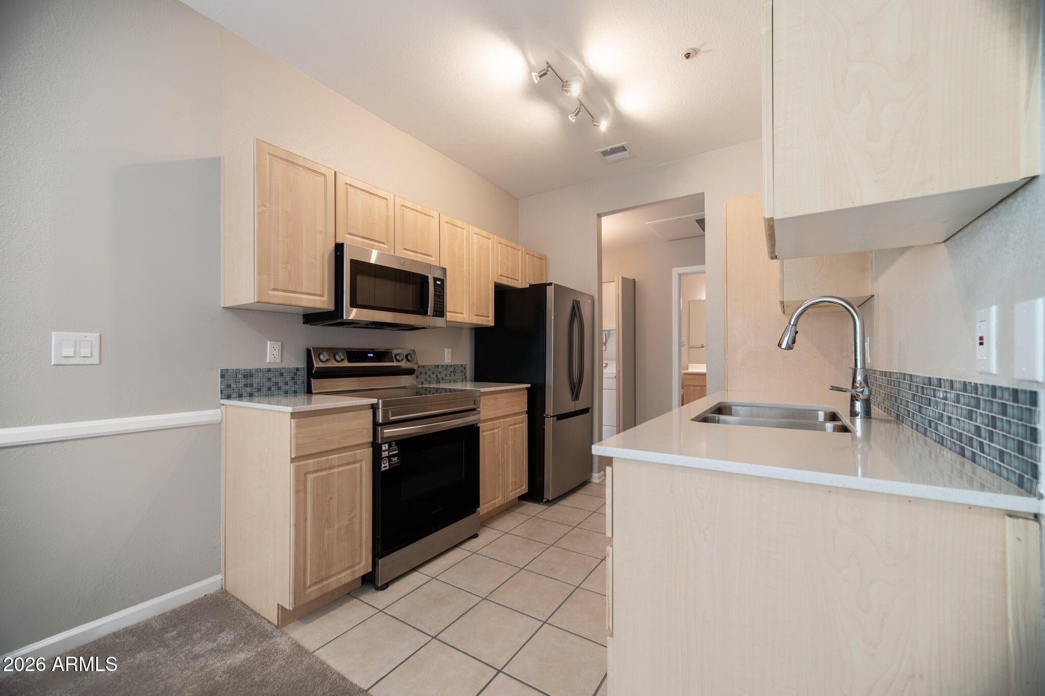 9600 N 96TH Street 123