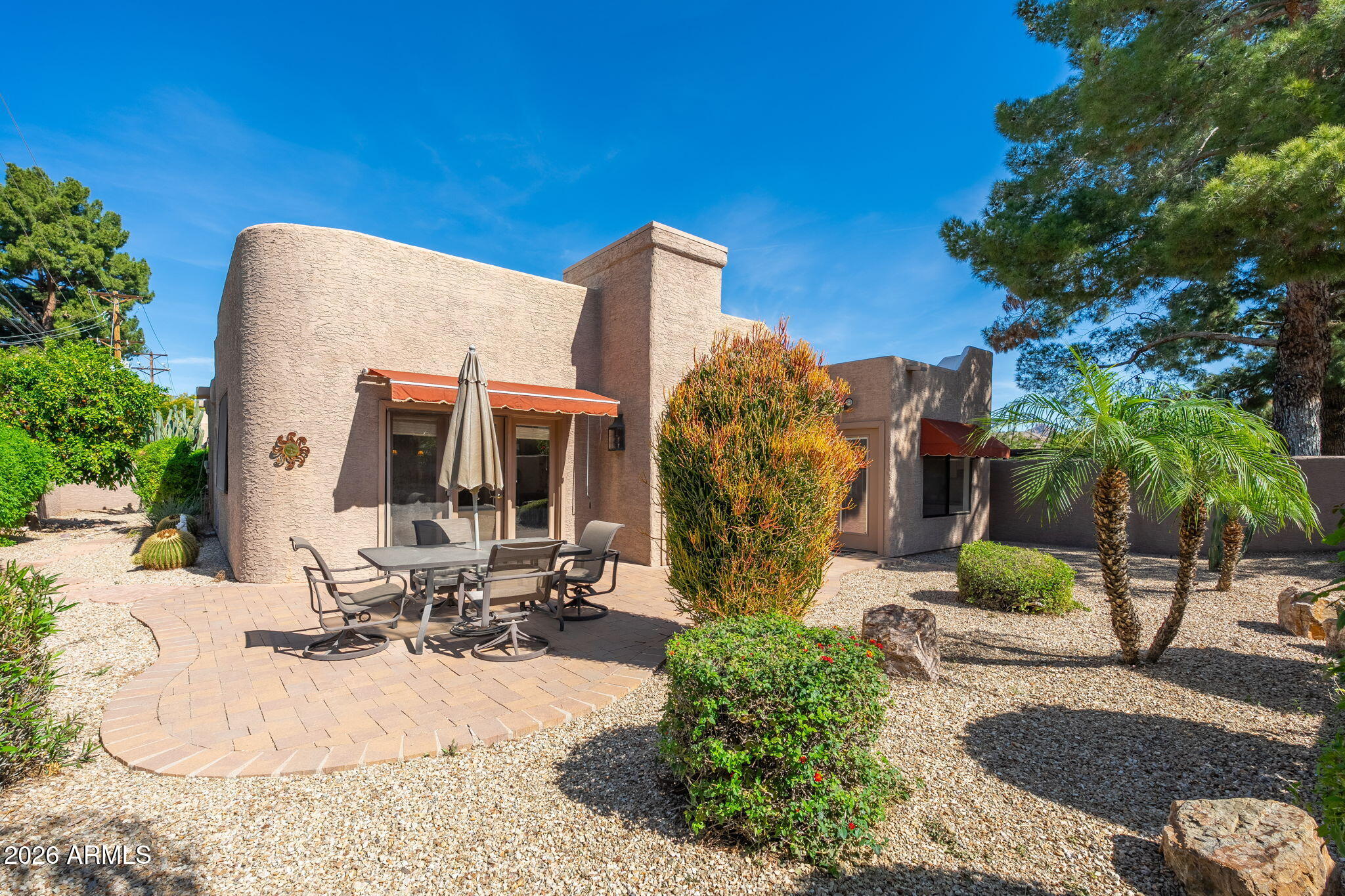 3015 E Coolidge Street 2