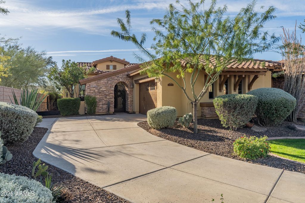 Photo of 12065 W Desert Mirage Drive, Peoria, AZ 85383 (MLS # 7029812)