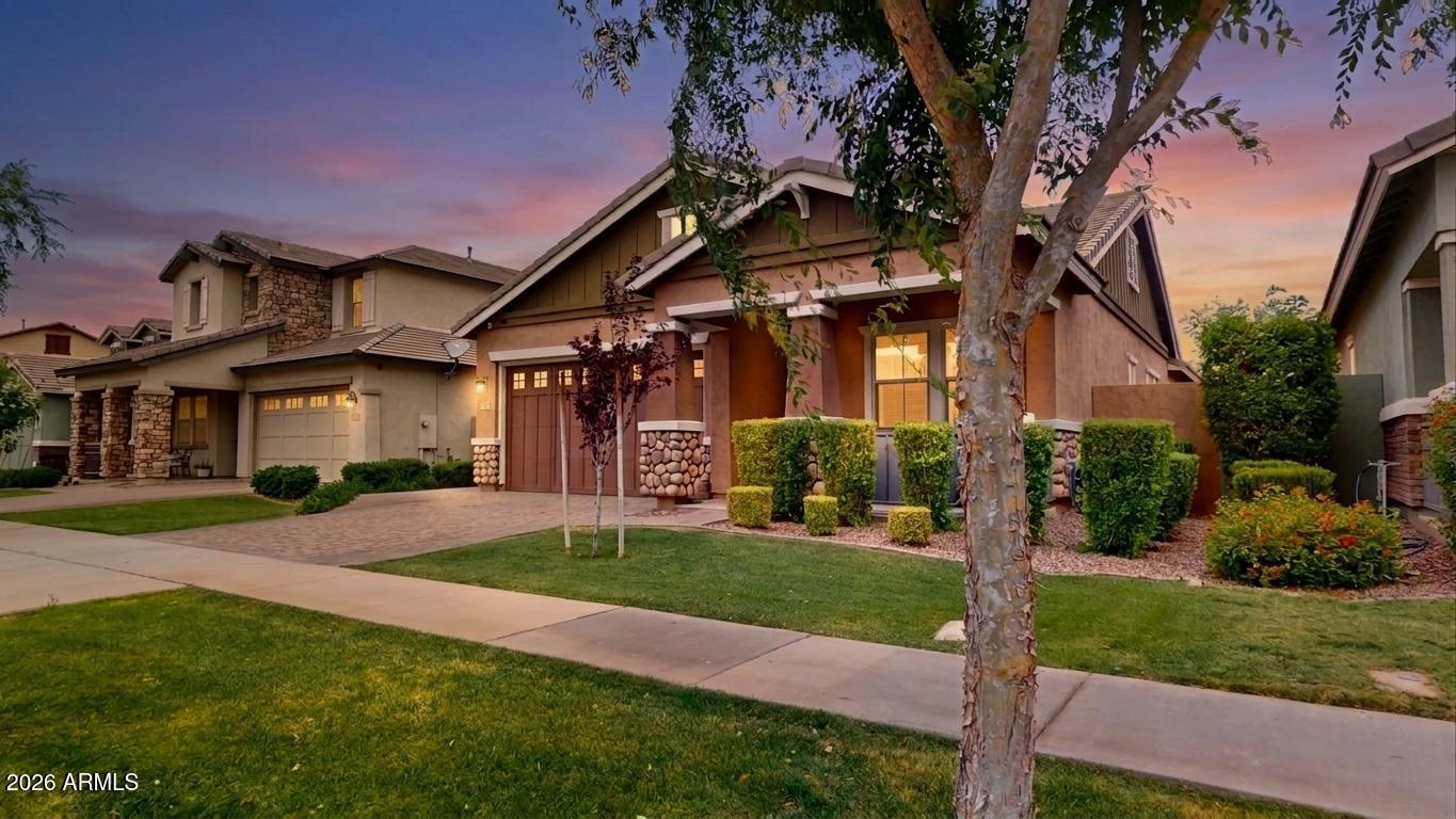 3526 E SPRING WHEAT Lane