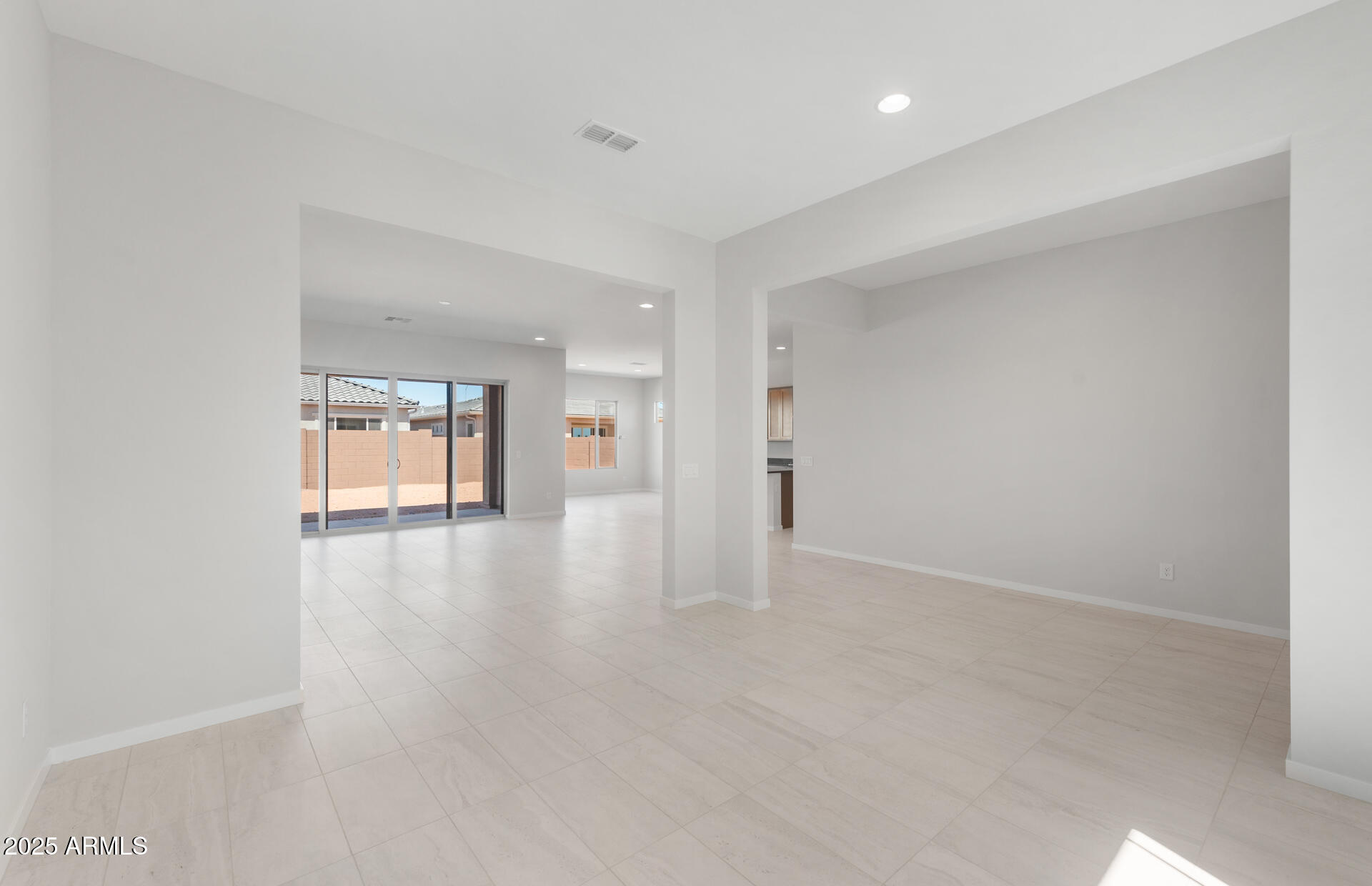 714 W FLATIRON Trail