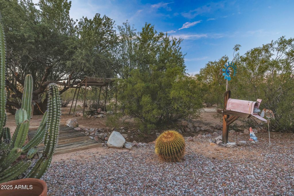 listing image 44