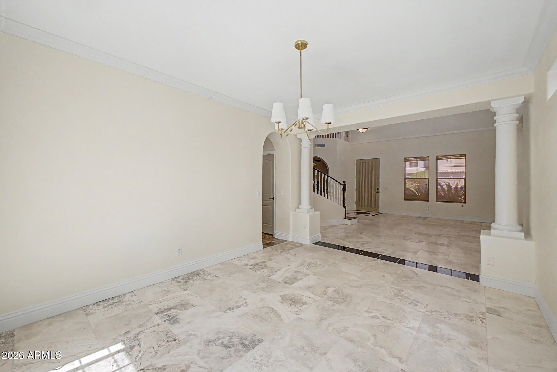 2737 W GLENHAVEN Drive