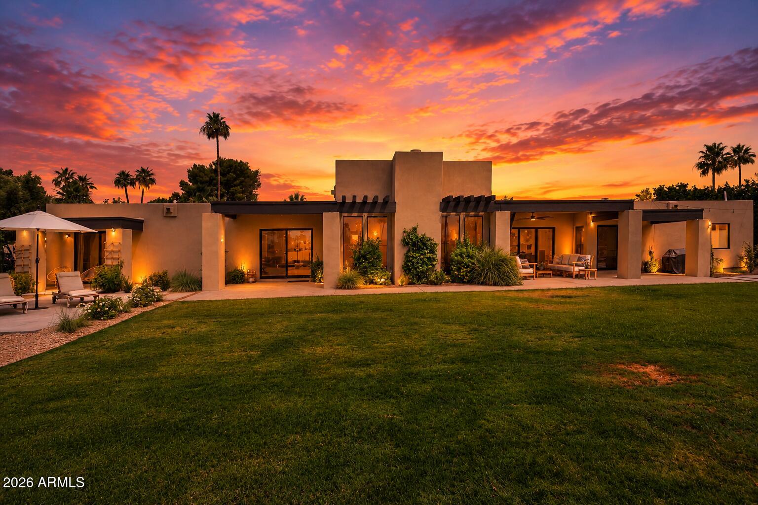 1141 N ORO Vista