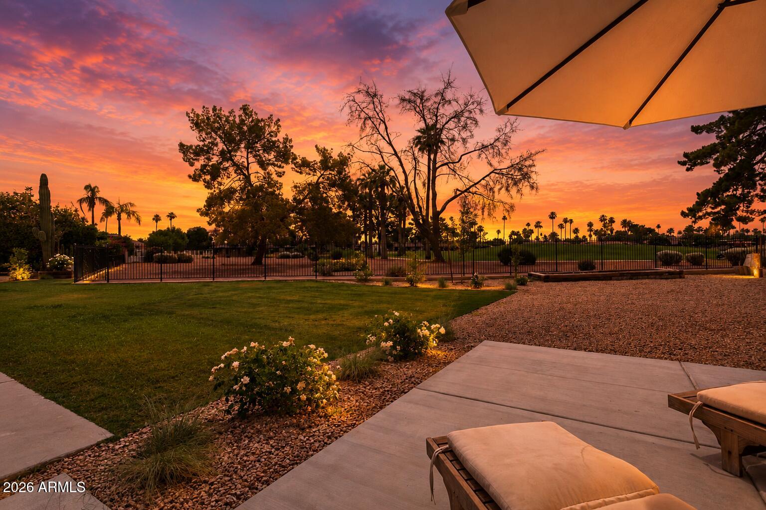 1141 N ORO Vista