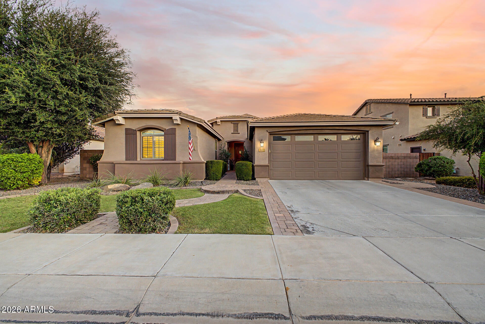 623 W SAN CARLOS Way