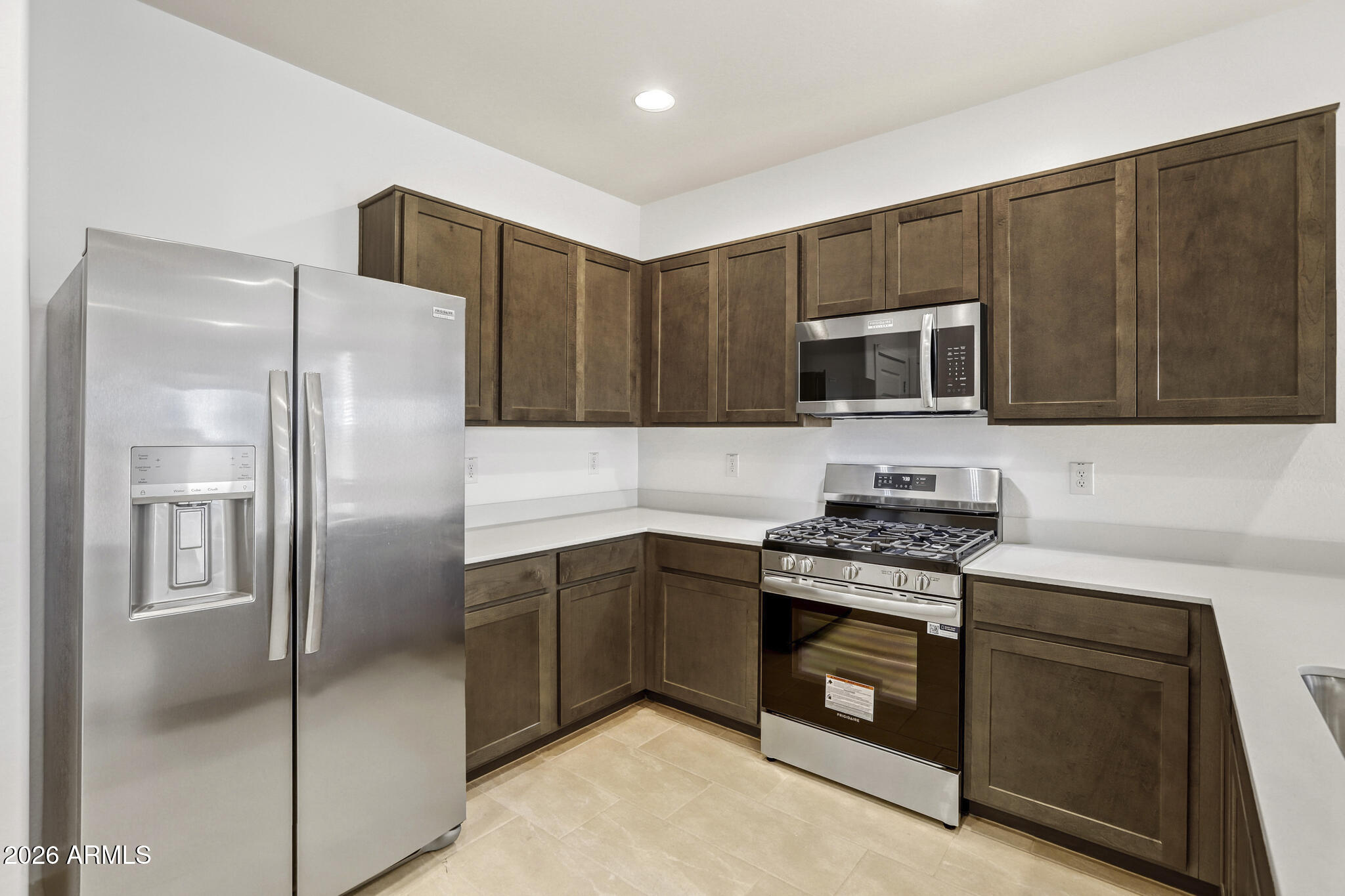 18774 W MAPLEWOOD Drive