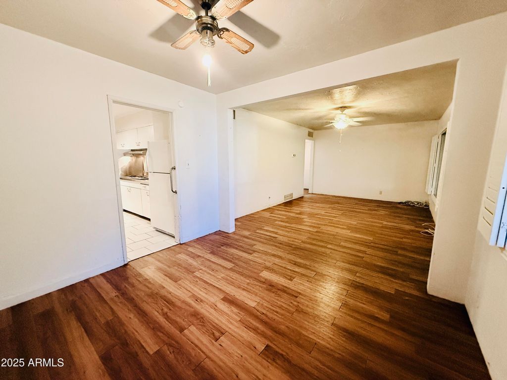 Photo of 2837 N 21st Street, Phoenix, AZ 85006 (MLS # 6935896)