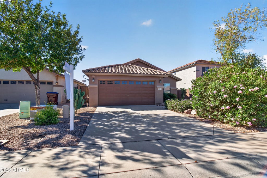 Photo of 3569 E Austin Lane, San Tan Valley, AZ 85140 (MLS # 7083751)