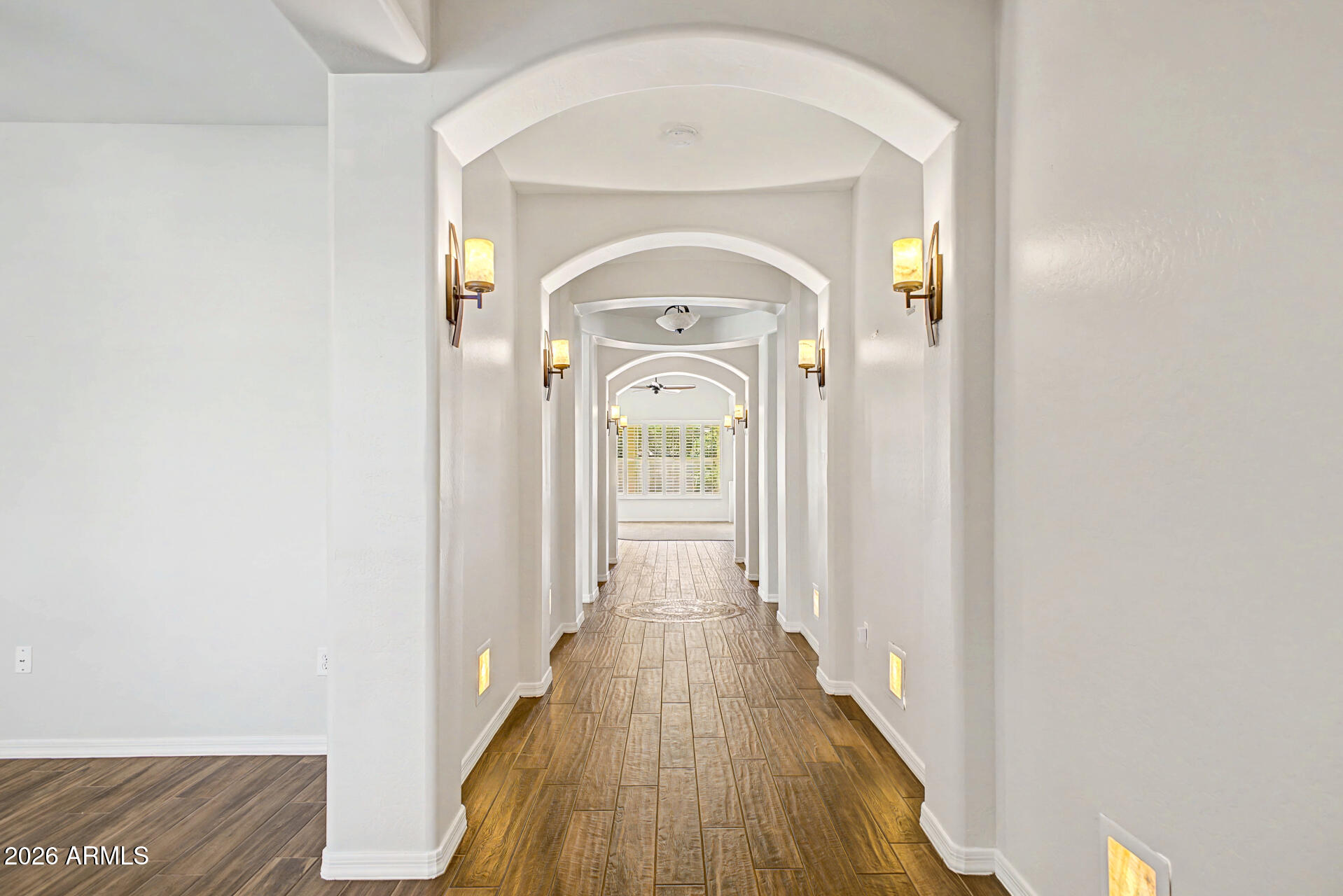 2469 E LANTANA Drive