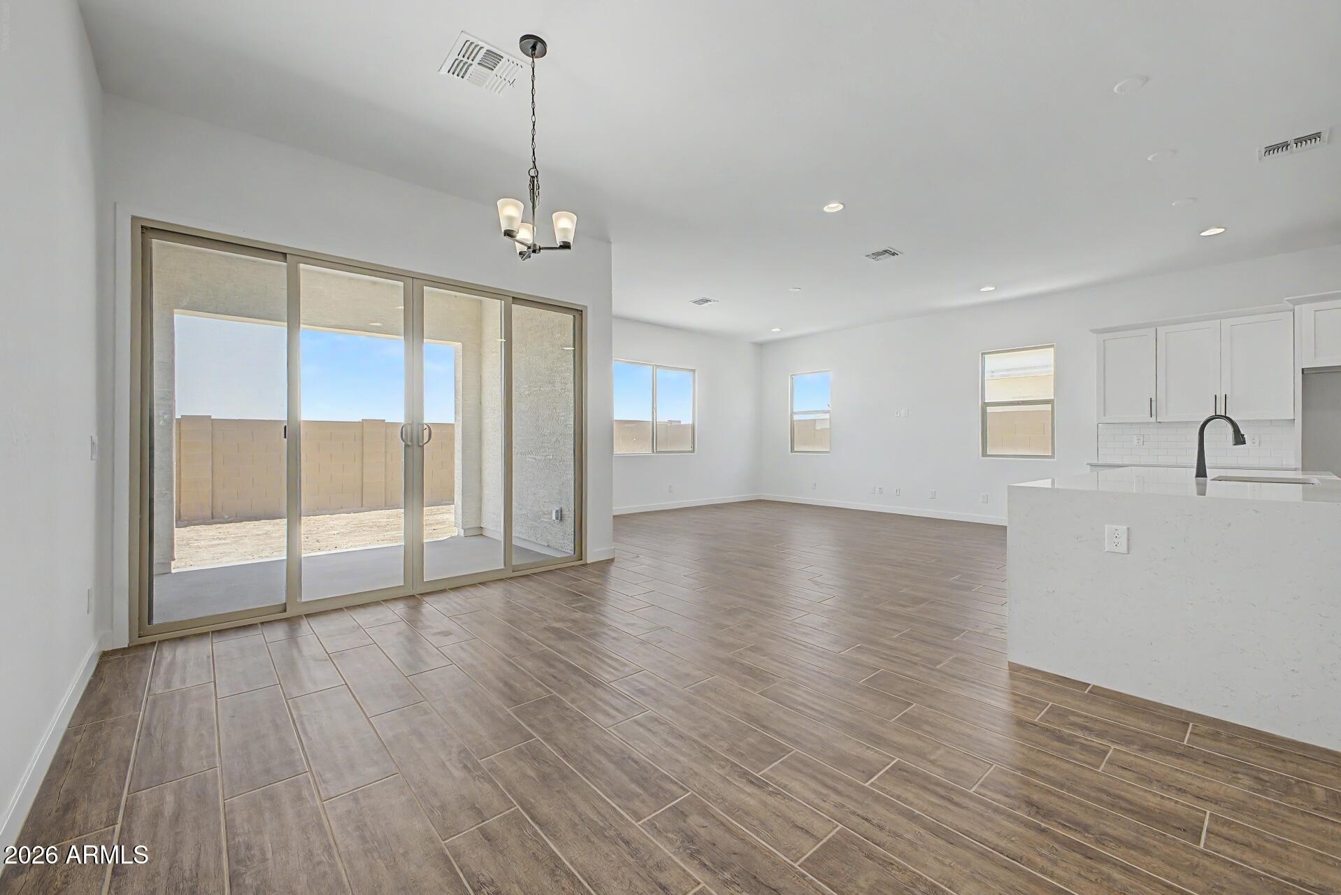 18543 W LAURIE Lane