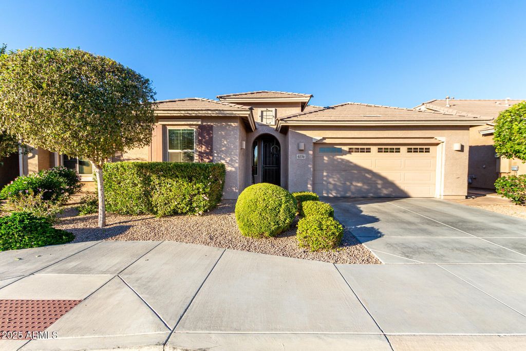 Photo of 4036 E Hoot Owl Trail, Cave Creek, AZ 85331 (MLS # 6943874)