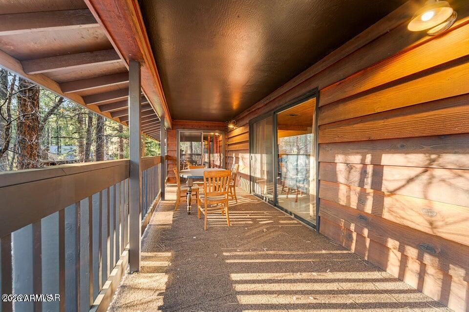 PINETOP LAKES COUNTRY CLUB UNIT 1 - Residential