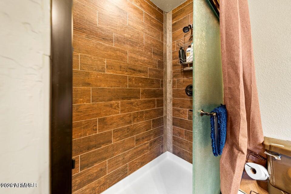 PINETOP LAKES COUNTRY CLUB UNIT 1 - Residential