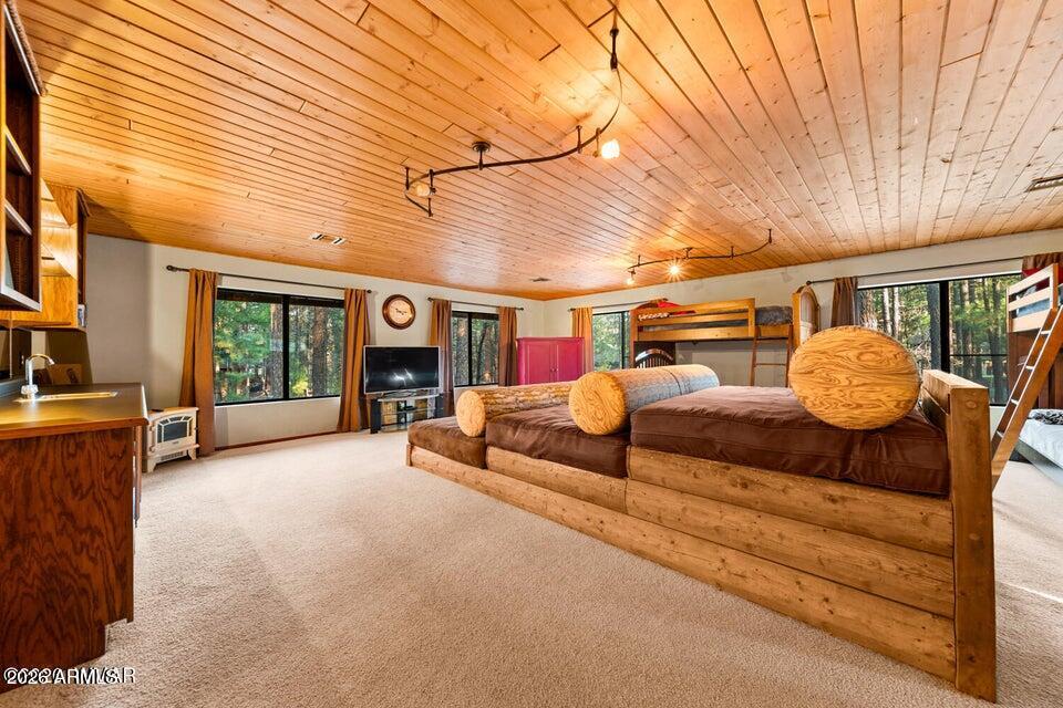 PINETOP LAKES COUNTRY CLUB UNIT 1 - Residential