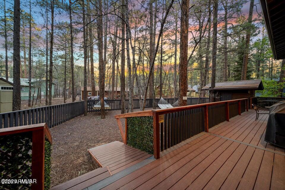 PINETOP LAKES COUNTRY CLUB UNIT 1 - Residential