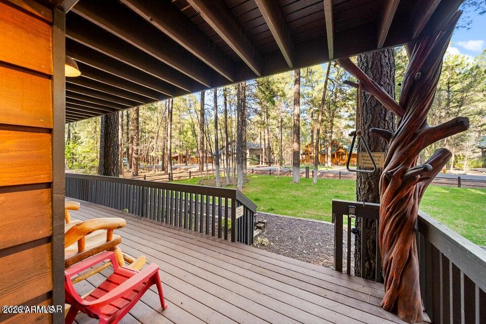 PINETOP LAKES COUNTRY CLUB UNIT 1 - Residential