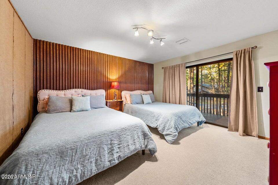 PINETOP LAKES COUNTRY CLUB UNIT 1 - Residential