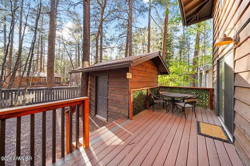 PINETOP LAKES COUNTRY CLUB UNIT 1 - Residential