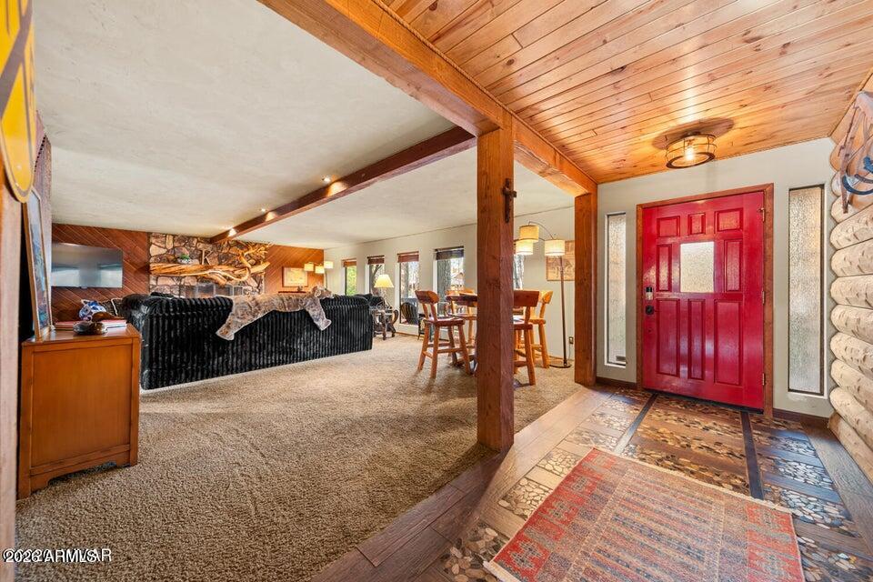 PINETOP LAKES COUNTRY CLUB UNIT 1 - Residential