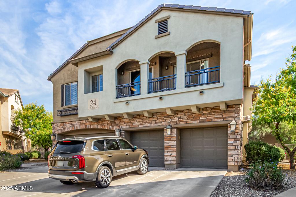 Photo of 357 N 168th Drive, Goodyear, AZ 85338 (MLS # 6947340)