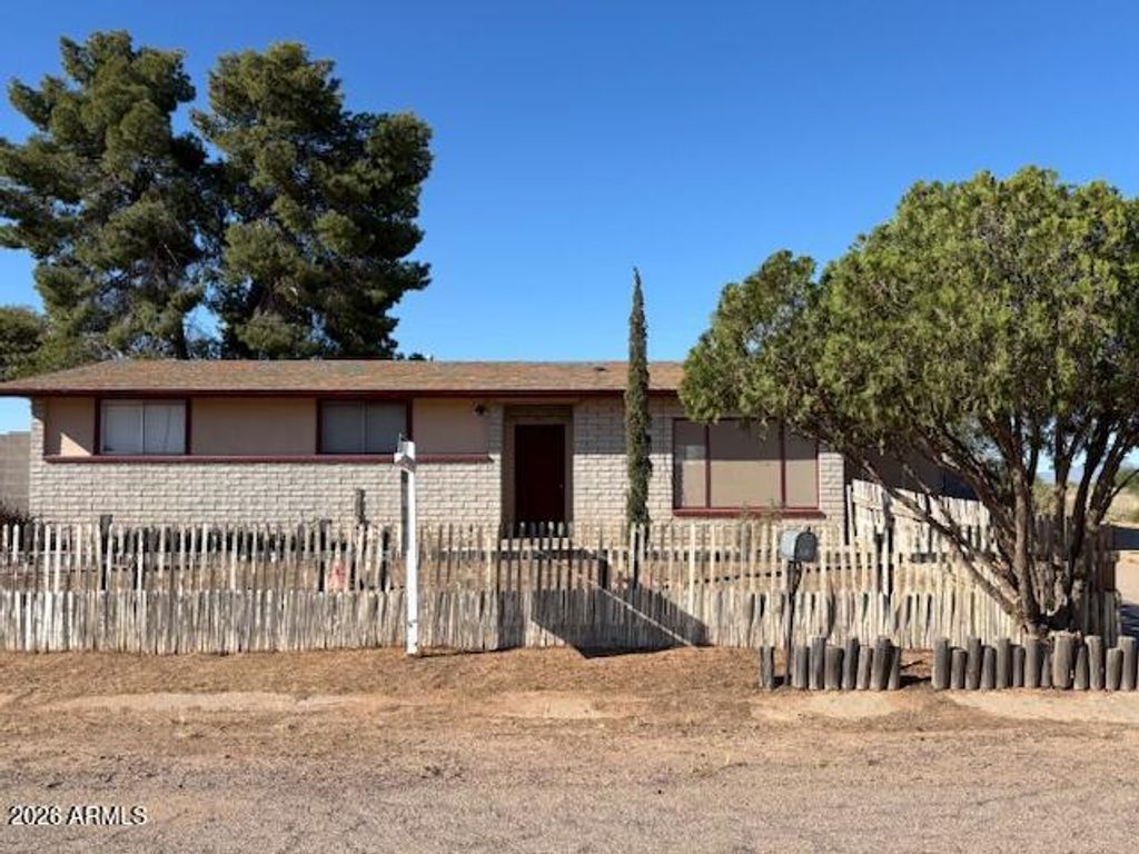 Photo of 25397 W Mcnary Drive, Casa Grande, AZ 85193 (MLS # 6994750)