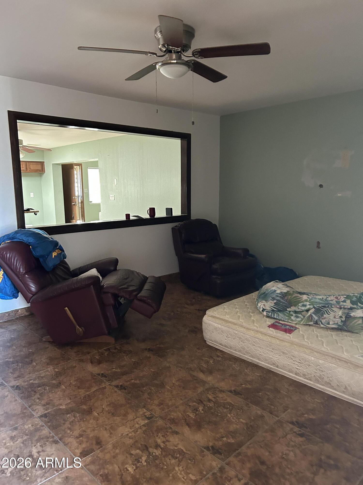 7949 W MONTECITO Avenue