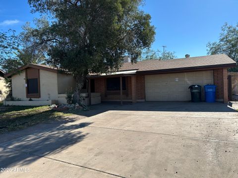 7949 W MONTECITO Avenue Phoenix AZ 85033