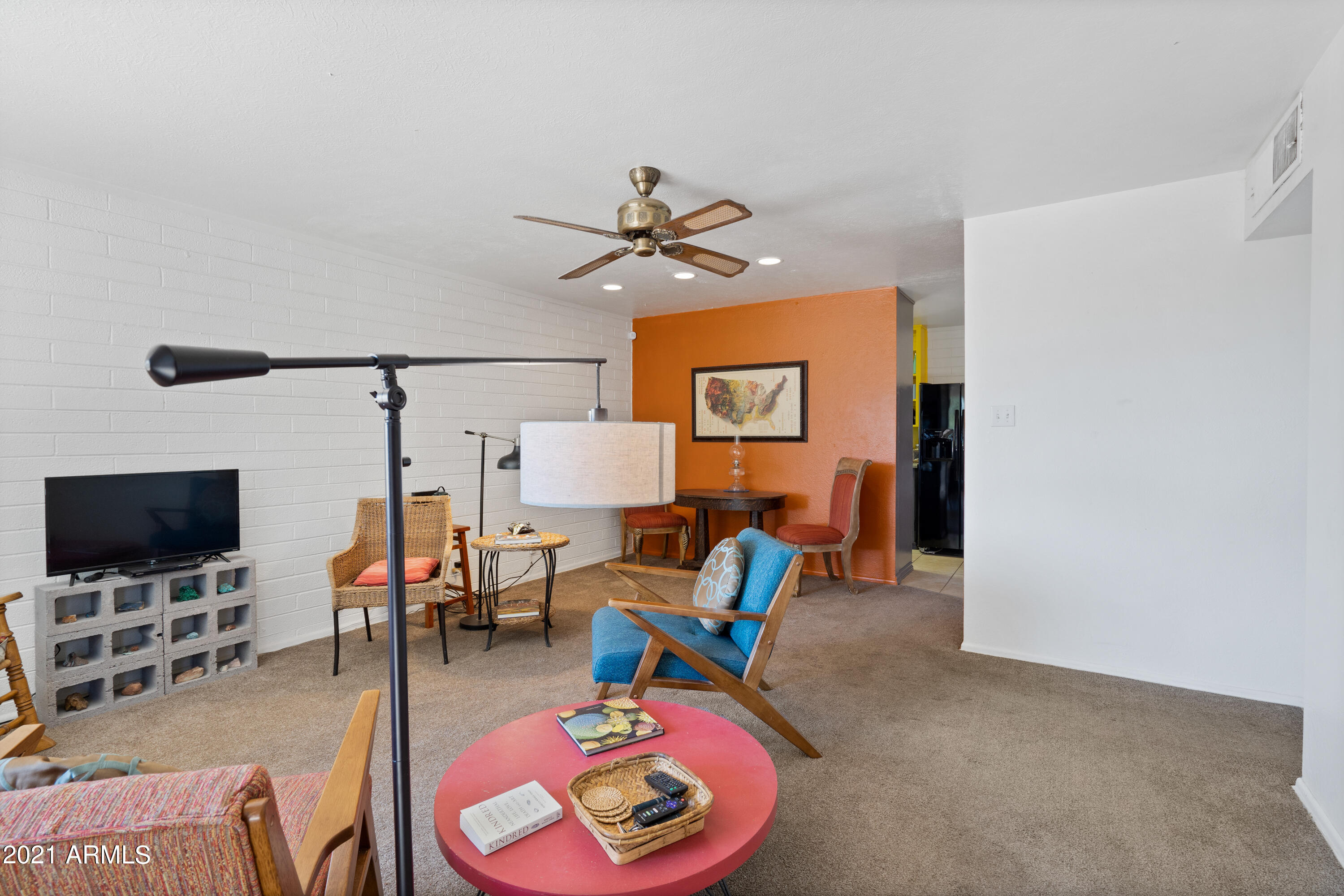 MOUNTAIN VIEW - Residential