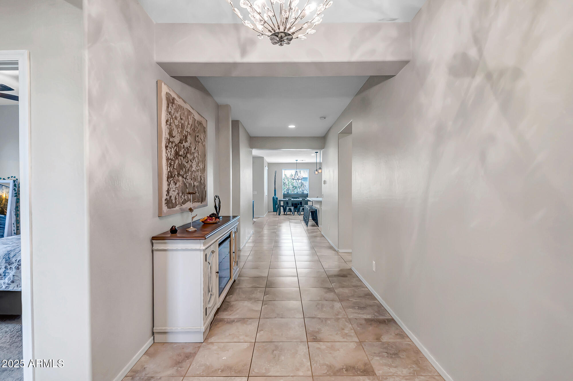 18662 W FOOTHILL Drive