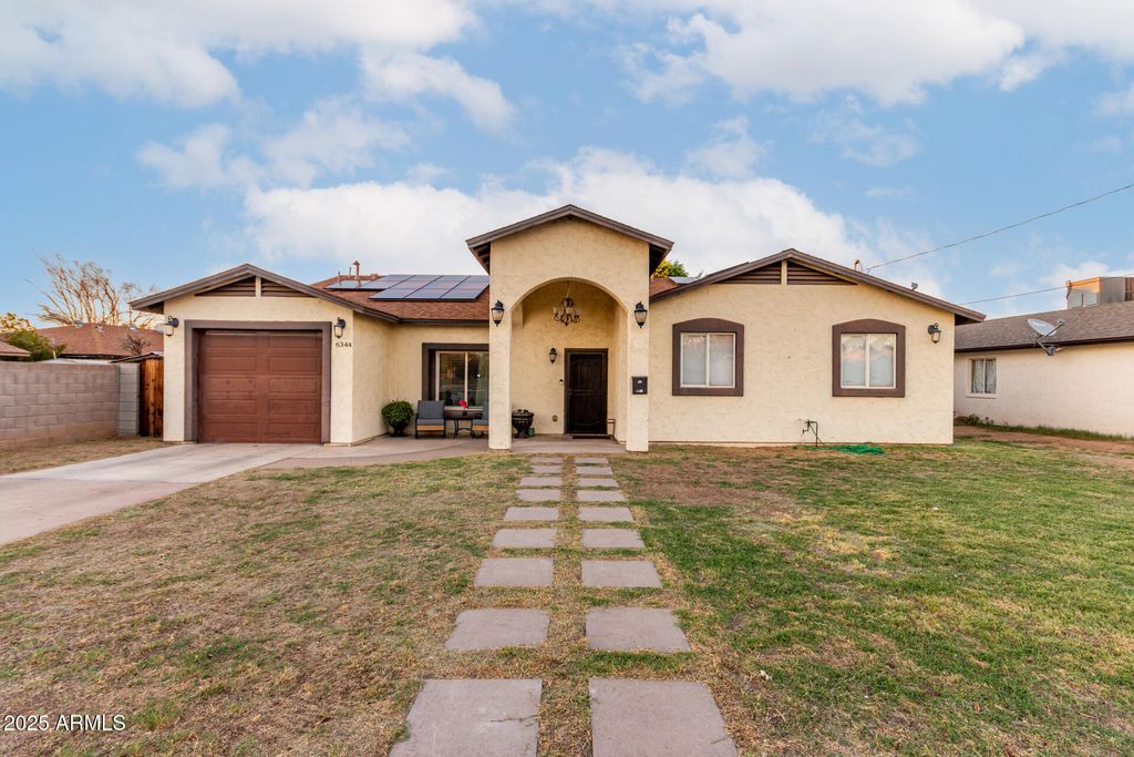 Photo of 6344 W Lamar Road, Glendale, AZ 85301 (MLS # 6923553)