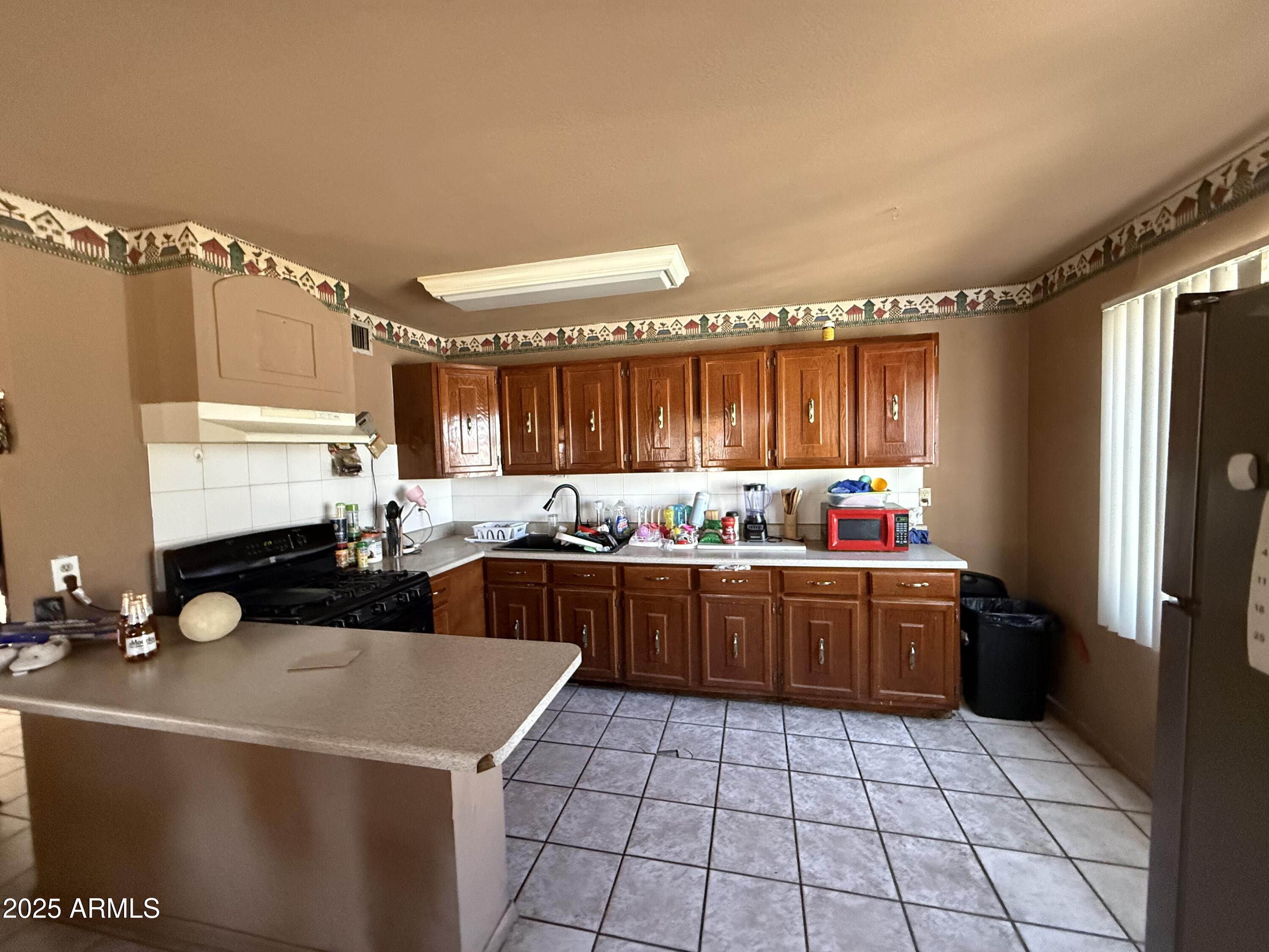 3937 W Stella Lane