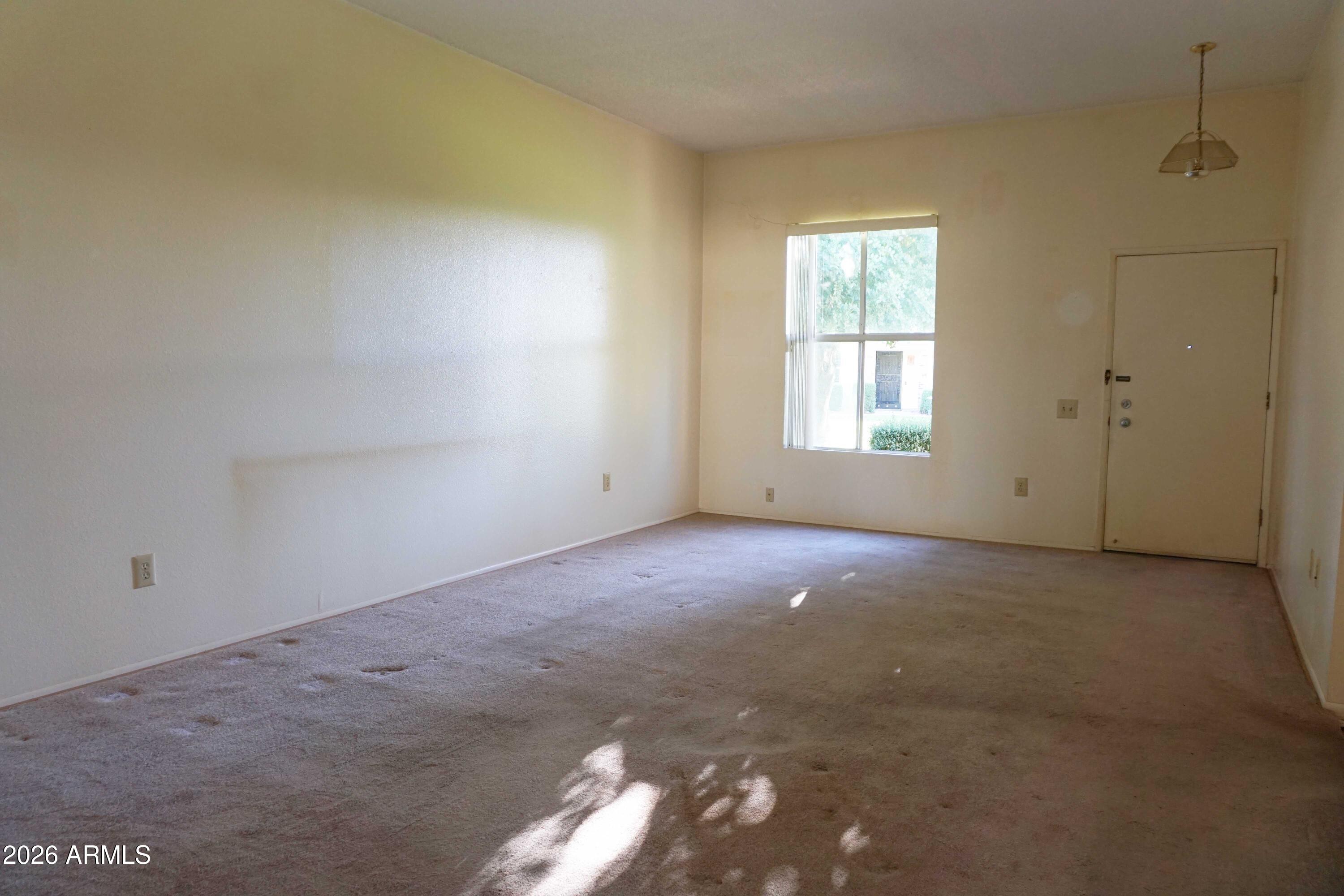 10034 W HAWTHORN Drive