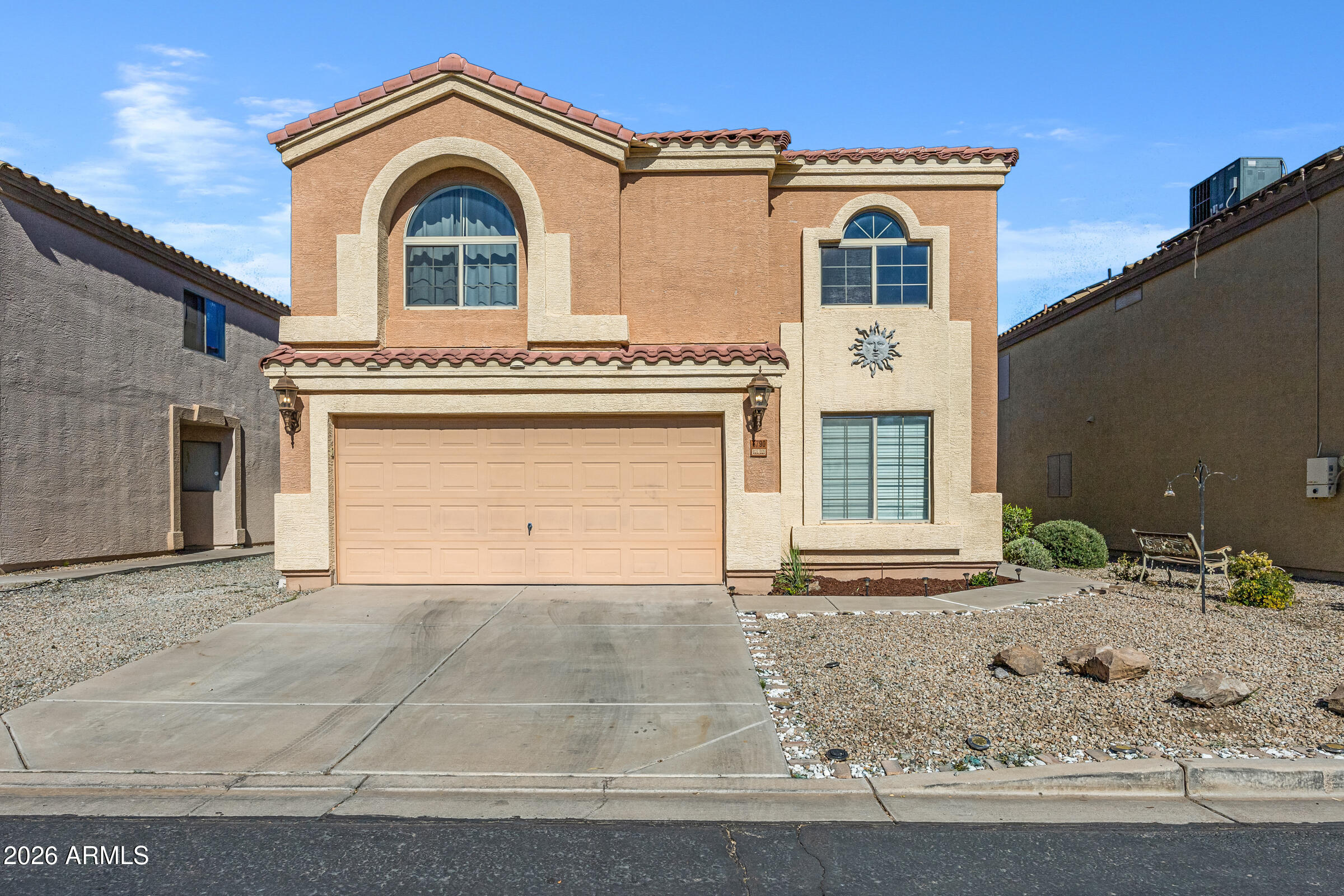 6790 E QUIET RETREAT --