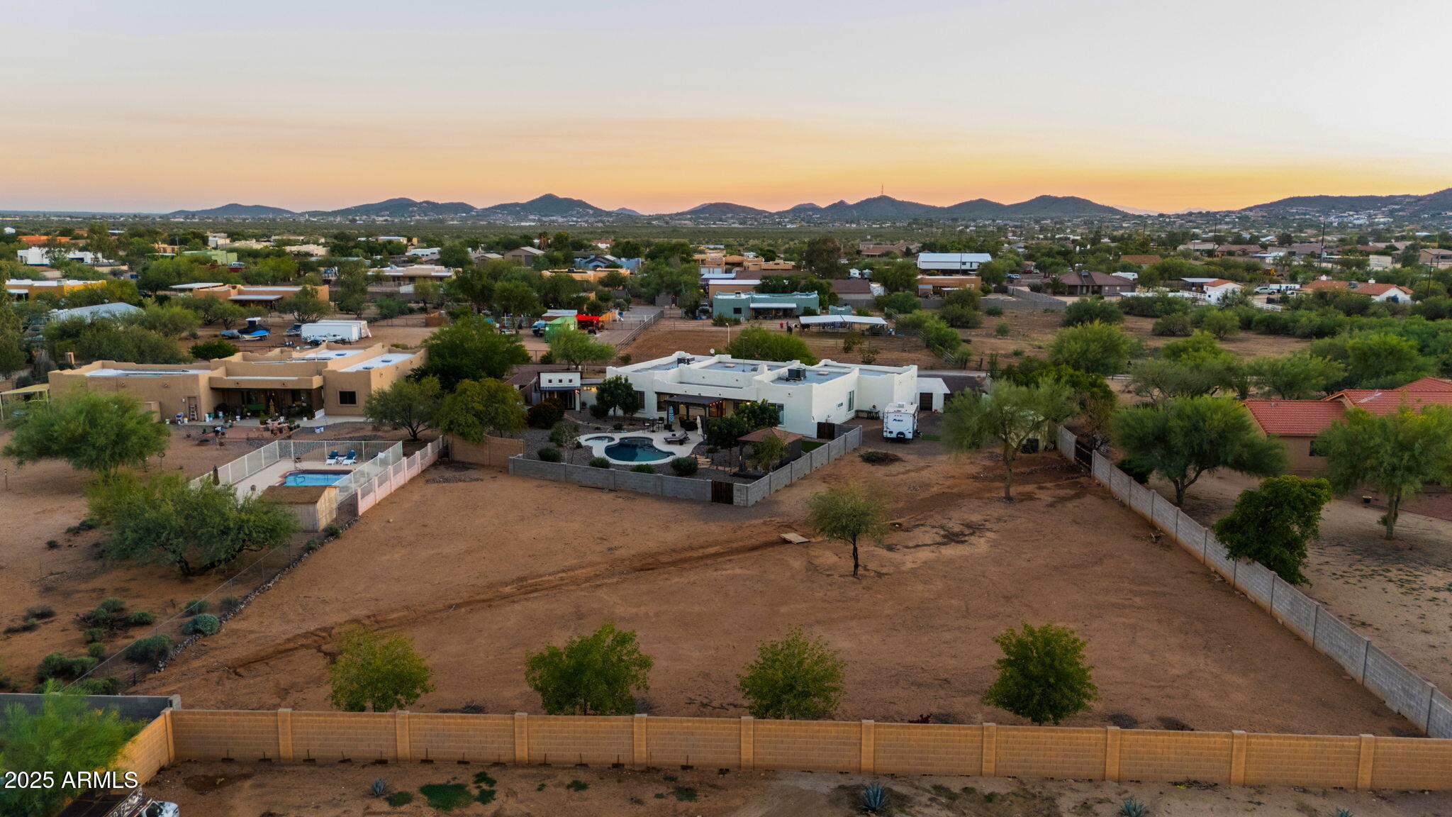 420 W ADAMANDA Drive