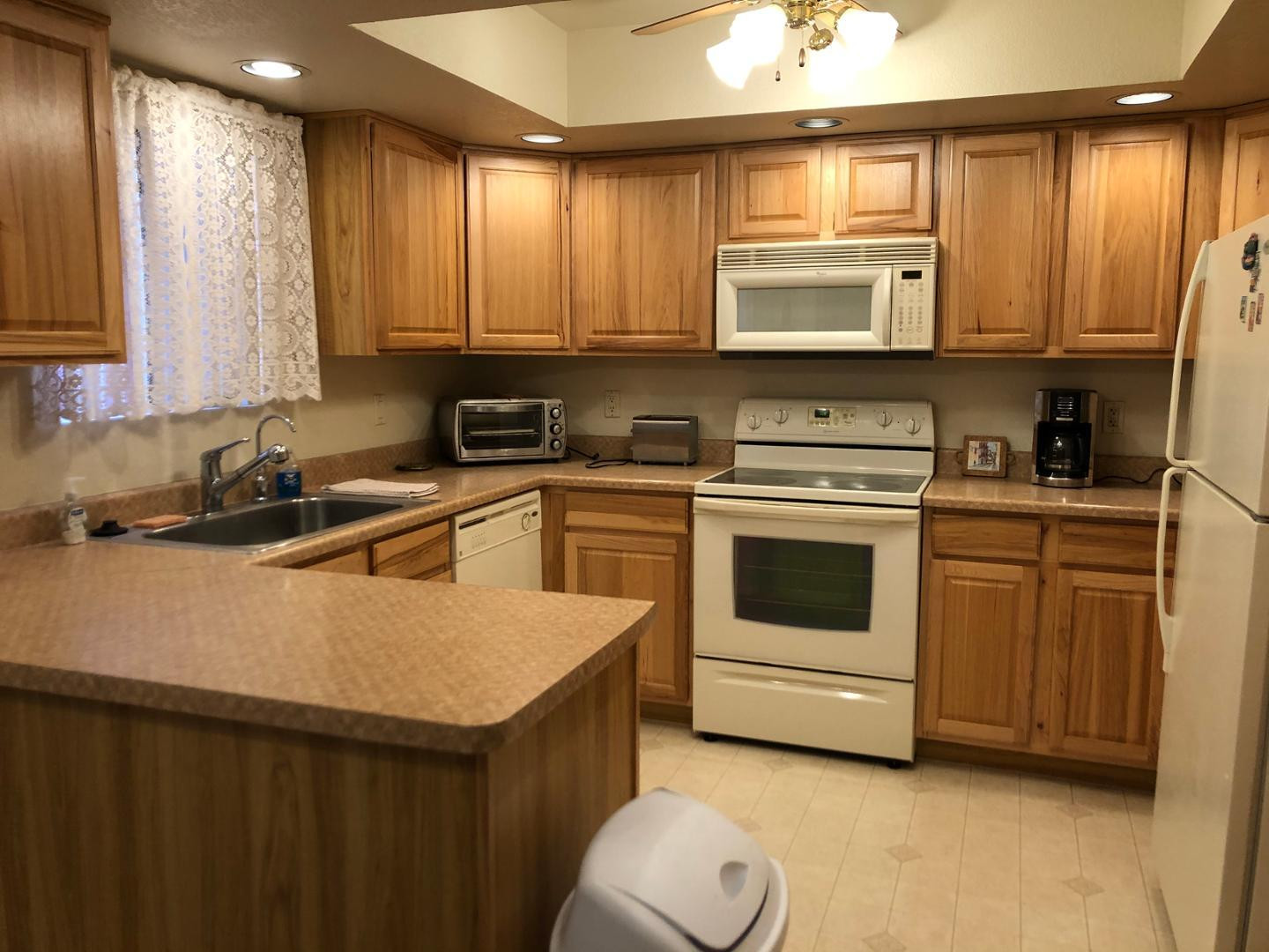 12222 N Paradise Village Parkway S Apt 231