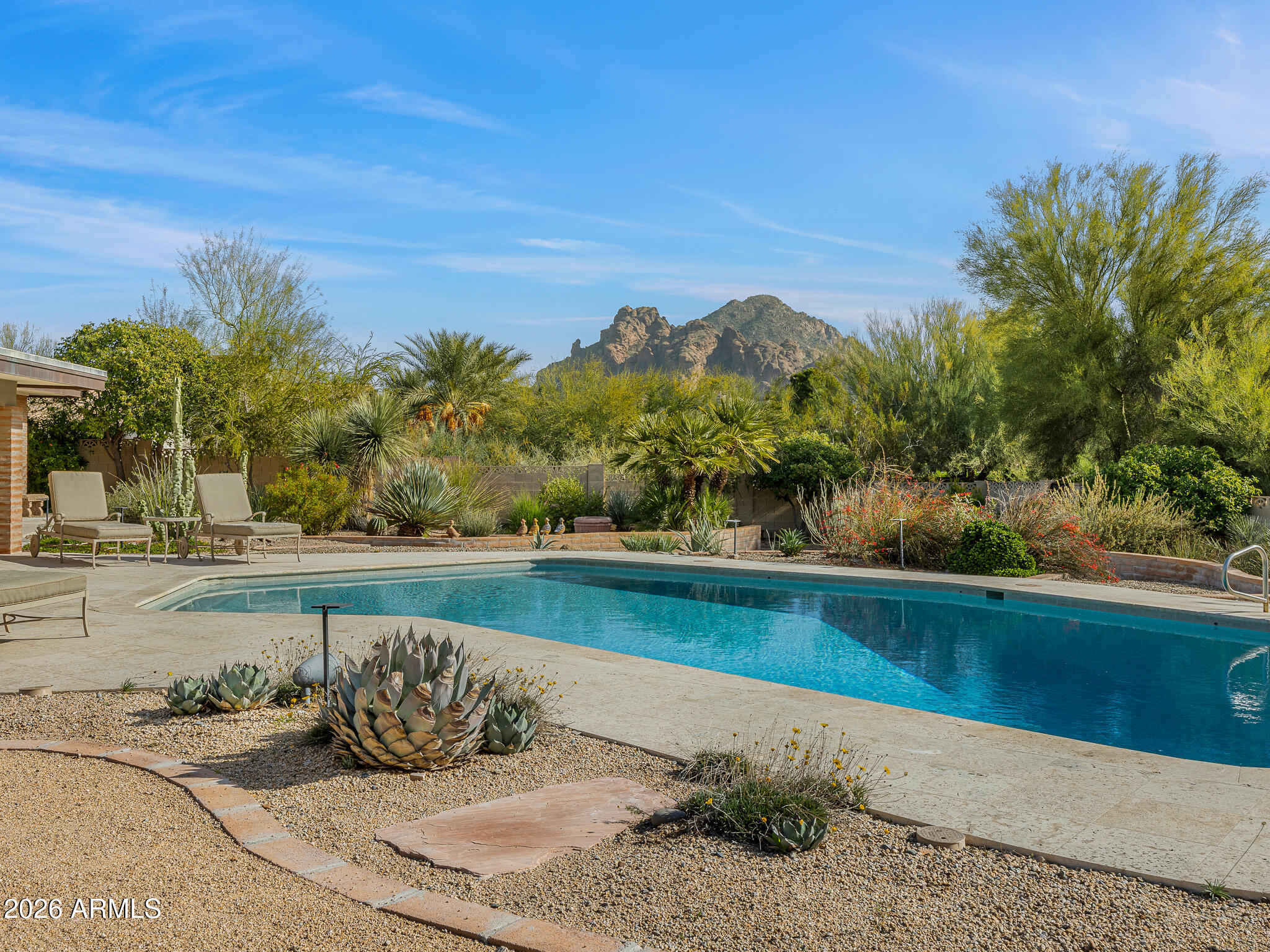 ARROYO HEIGHTS - Residential