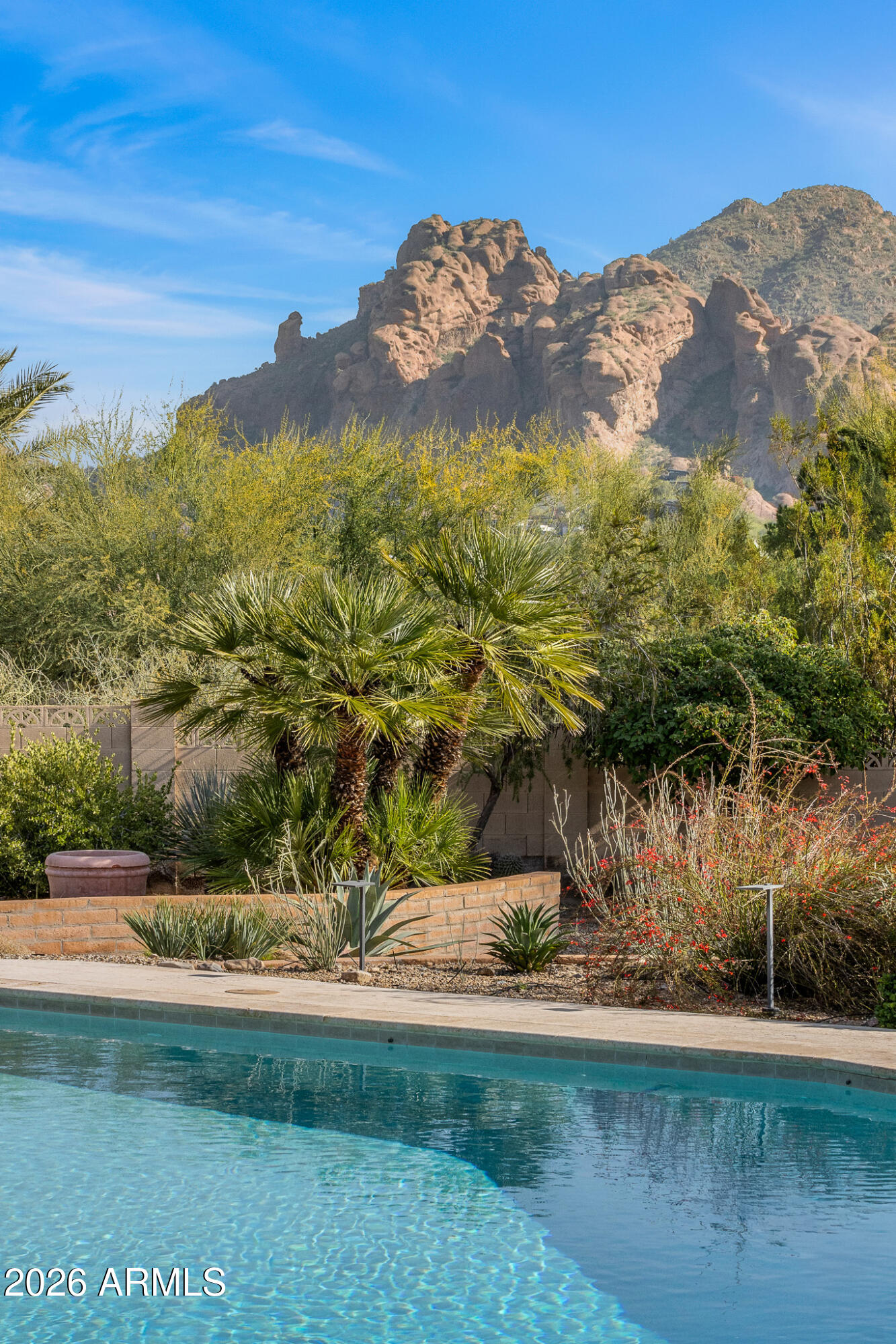 ARROYO HEIGHTS - Residential