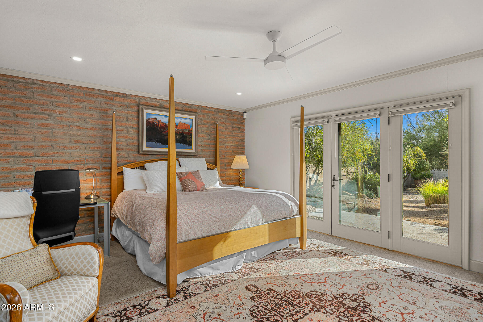 ARROYO HEIGHTS - Residential