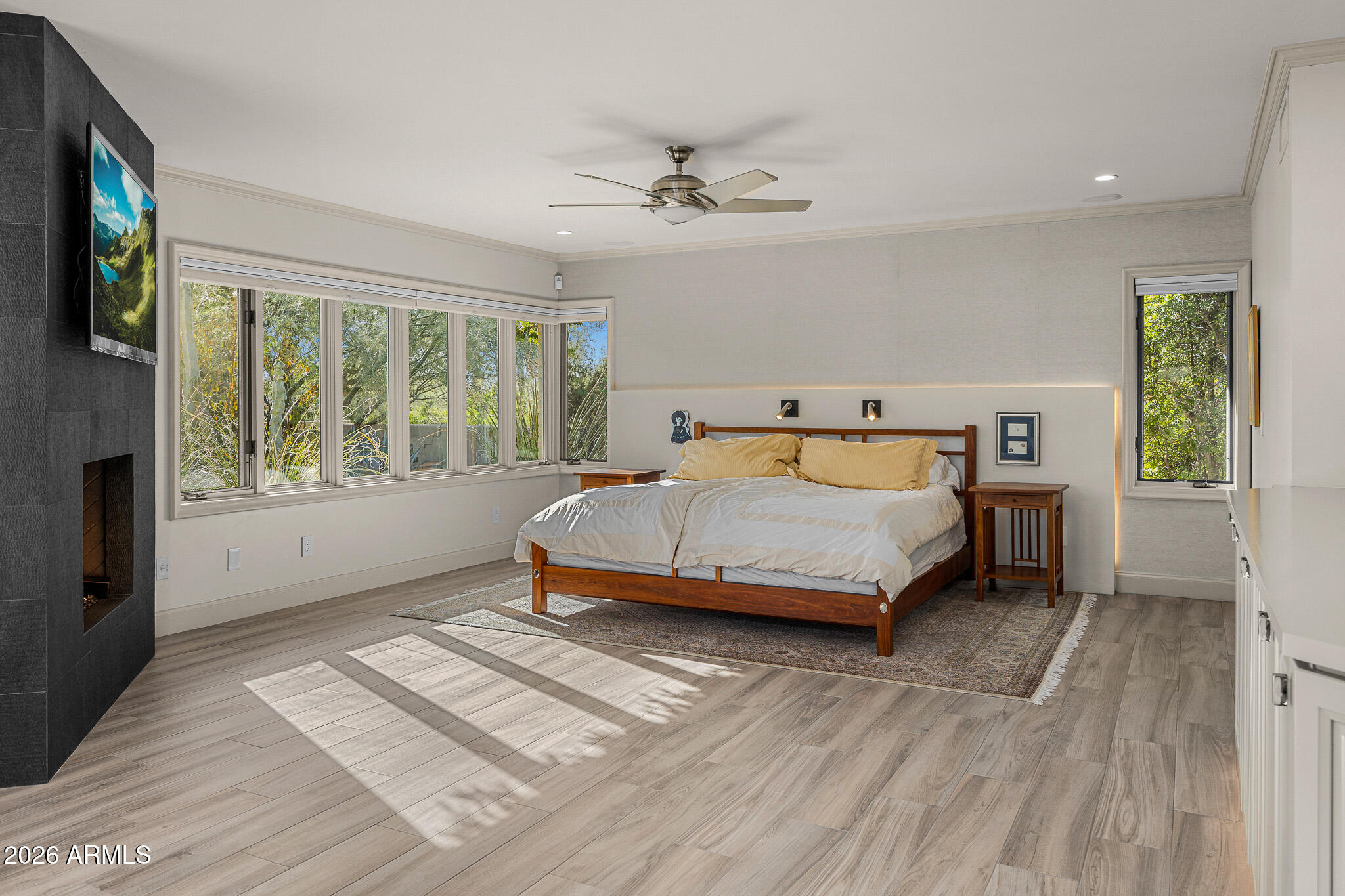 ARROYO HEIGHTS - Residential