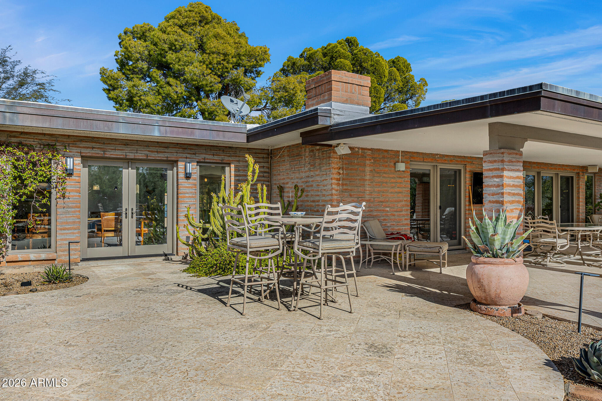 ARROYO HEIGHTS - Residential